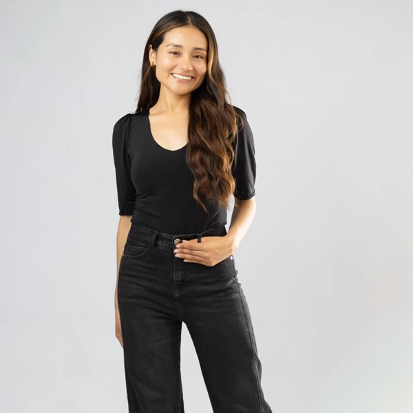 Lizbet Gregoria Requena Izquierdo